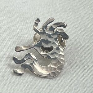VTG Kokopelli Hammered Silver Lapel Hat Pin Brooch